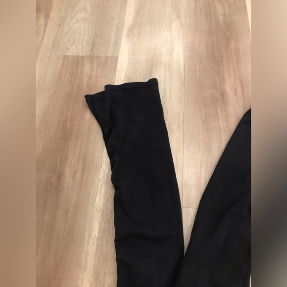 Alo yoga Goddess Leg Warmers *Read* - Picture 7 of 11